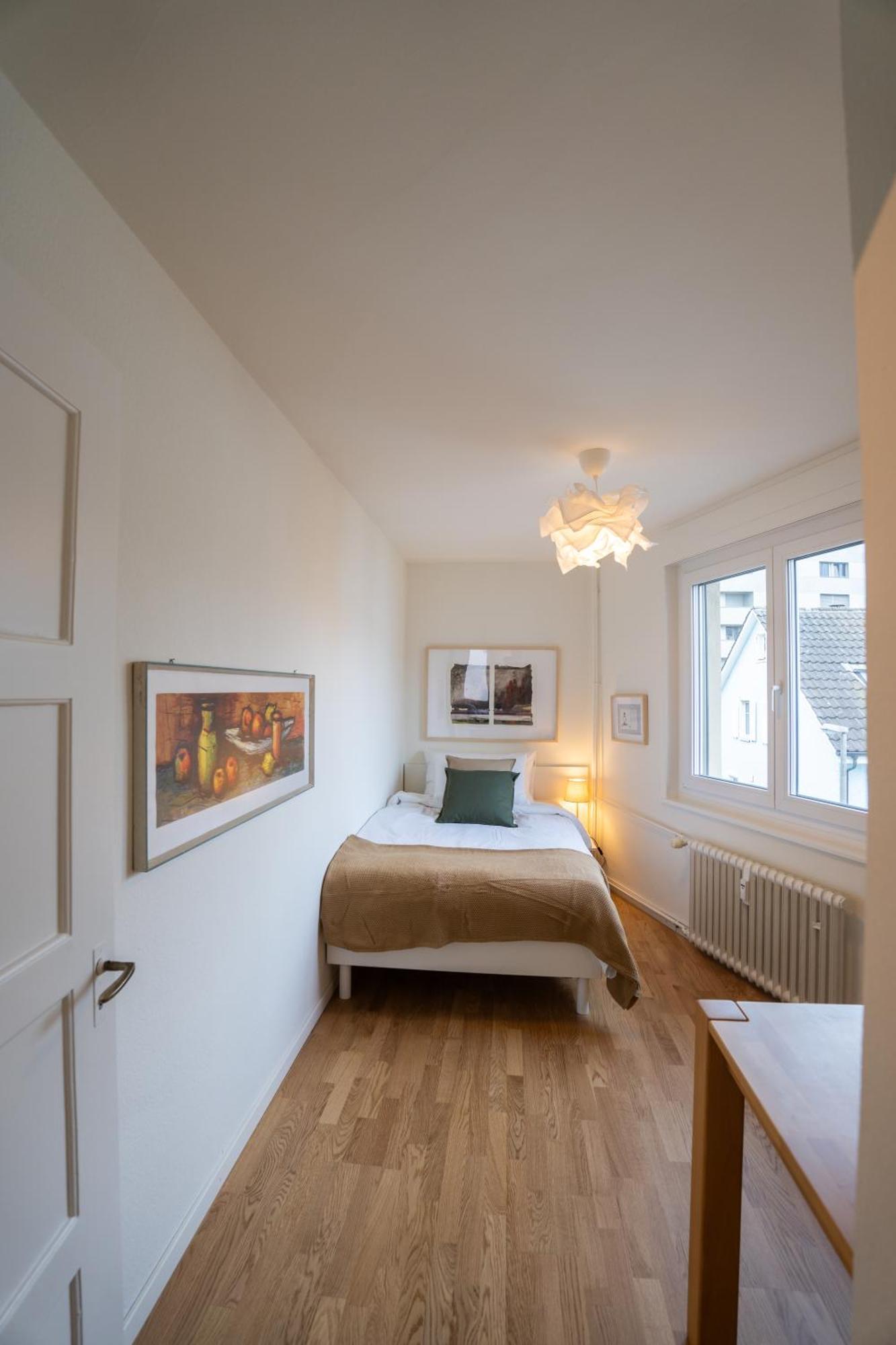 Jungstay Apartments- Near