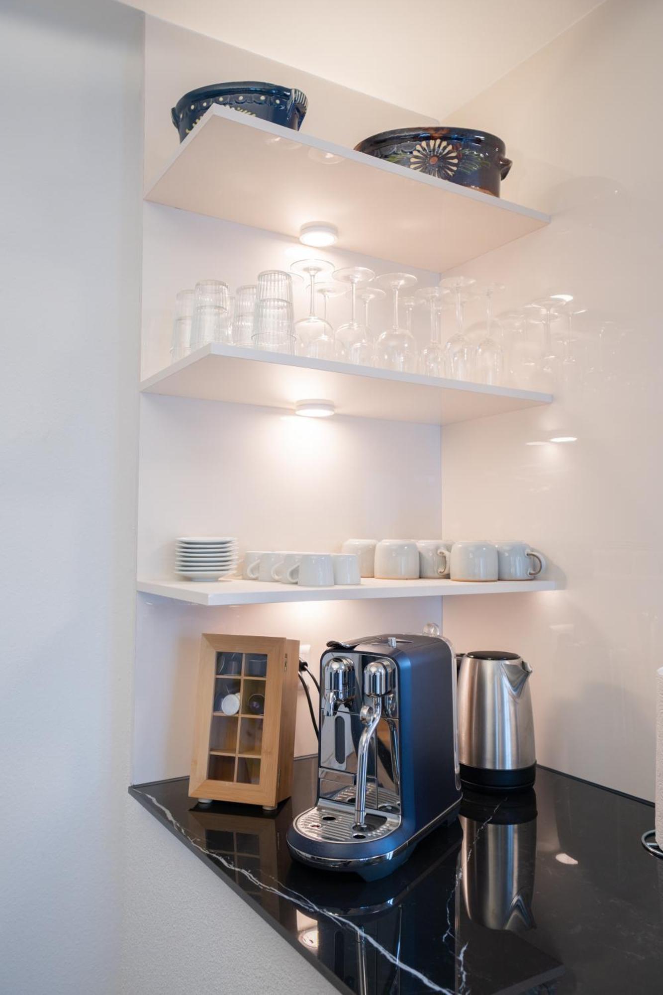 Jungstay Apartments- Near * Bazel