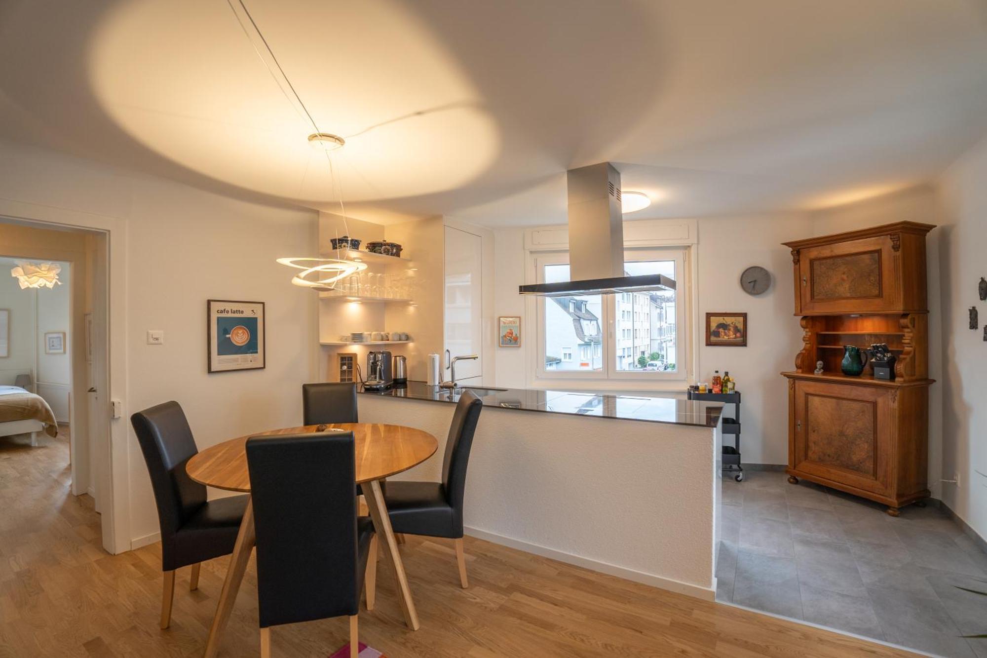 Jungstay Apartments- Near * Bazel