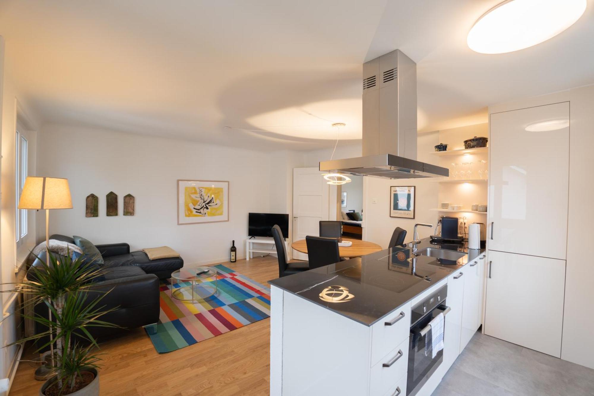Jungstay Apartments- Near *